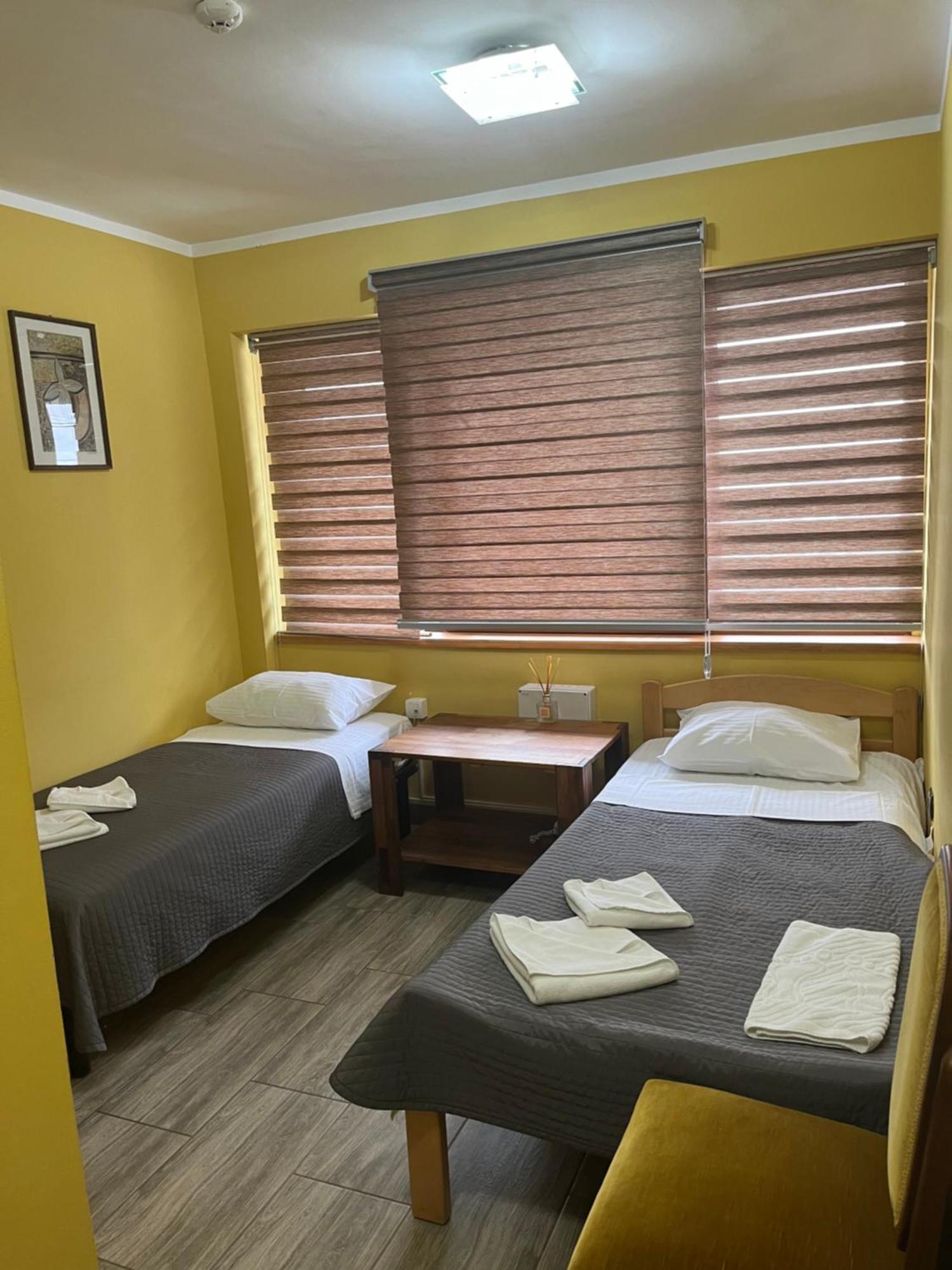 Hotel "Vir" Velika Plana Kültér fotó