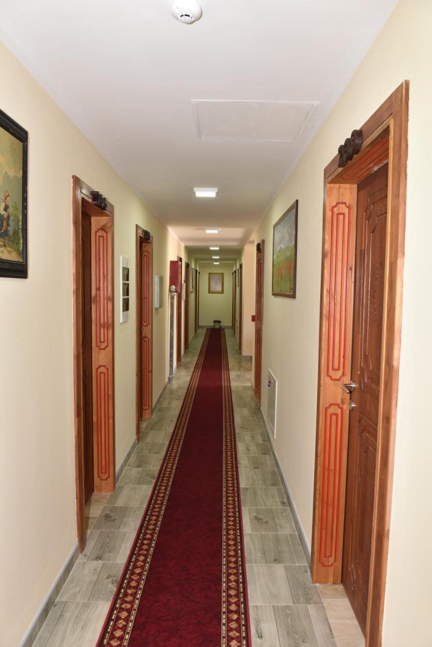 Hotel "Vir" Velika Plana Kültér fotó